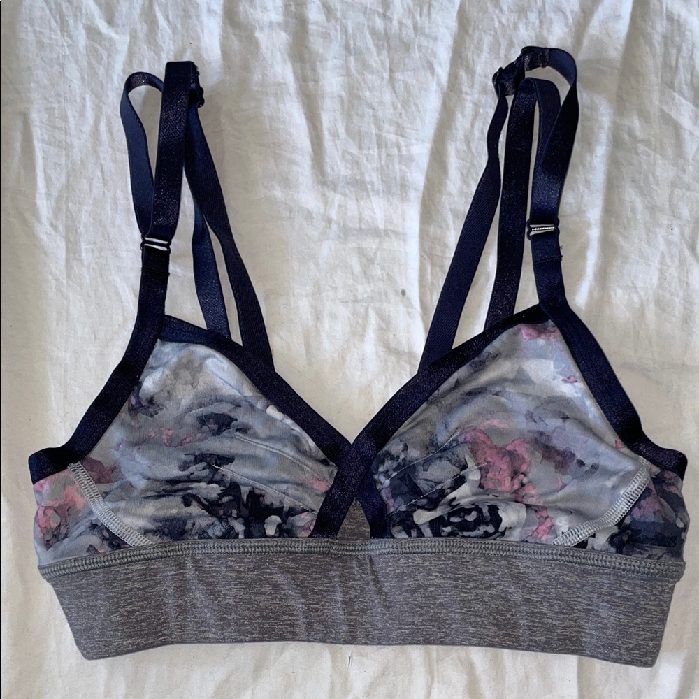 Lululemon Strappy Bra - Navy and Gray